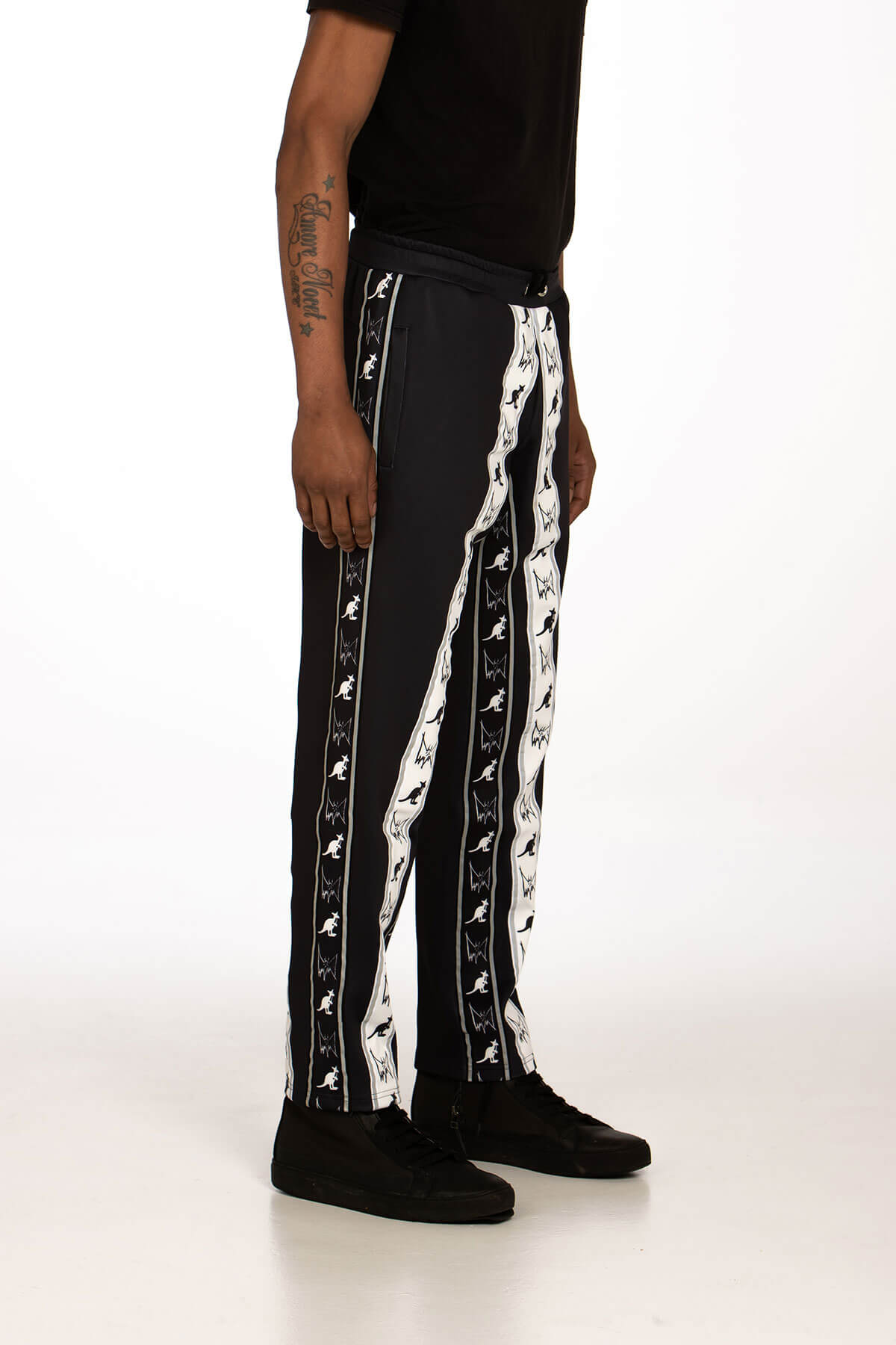 Kangol store jogging bottoms